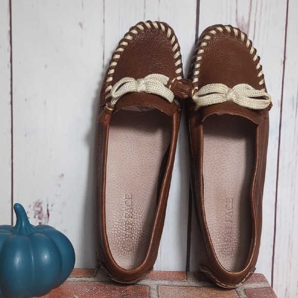 Fat Face British Brown Leather Loafers Women's 8.5 Cream Bow Stitching‎ Heritage - Picture 7 of 16